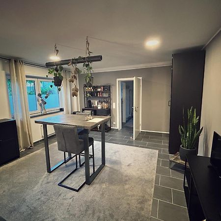 קרפלד Cosy Bungalow-Apartment In Ruhiger Toplage - Naehe Duesseldorf מראה חיצוני תמונה