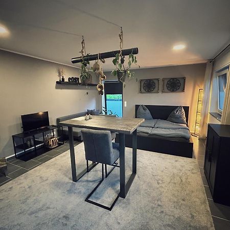 קרפלד Cosy Bungalow-Apartment In Ruhiger Toplage - Naehe Duesseldorf מראה חיצוני תמונה