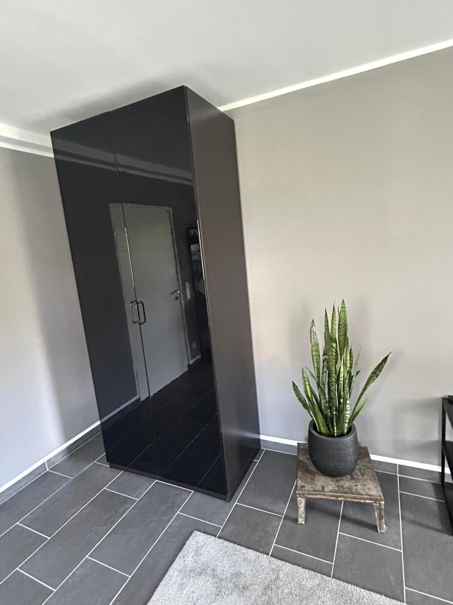 קרפלד Cosy Bungalow-Apartment In Ruhiger Toplage - Naehe Duesseldorf מראה חיצוני תמונה